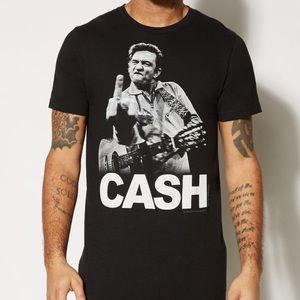 Johnny Cash Giving Finger T-Shirt Graphic Tee 🖕🏻